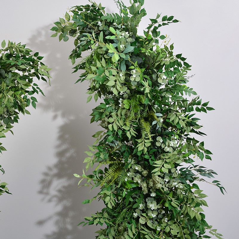 Bloemenarrangement met groene  - Wedding Arch Flower recensie en prijs